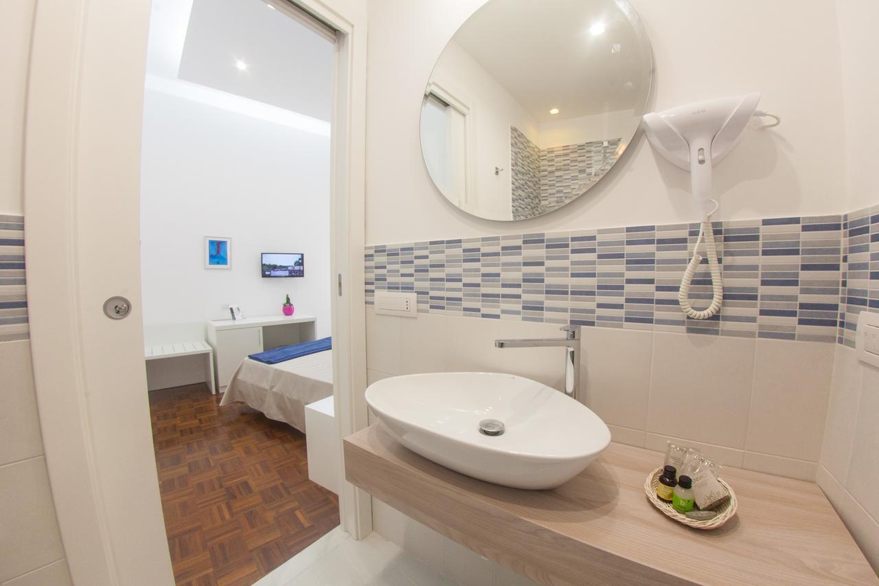 319 Al Duomo Bed & Breakfast Naples